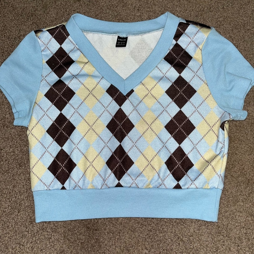 shein blue argyle crop top xs